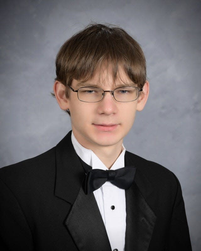 Patrick Schanuth, is a part of Gainesville High School's graduating class of 2021. He received Top of the USA score in physics. Photo Courtesy of Alachua County Public Schools