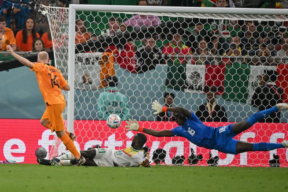 Holanda venció 2 a 0 a Senegal en su debut en la Copa del Mundo. (Foto: ALBERTO PIZZOLI/AFP via Getty Images)
