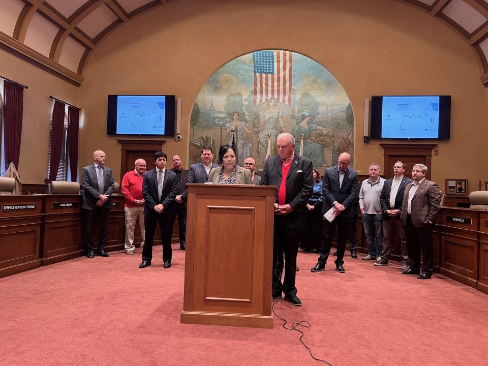 Peoria Mayor Rita Ali and former U.S. Secretary of Transportation Ray LaHood deliver news at City Hall of a major milestone in Peoria's efforts to secure Amtrak service.