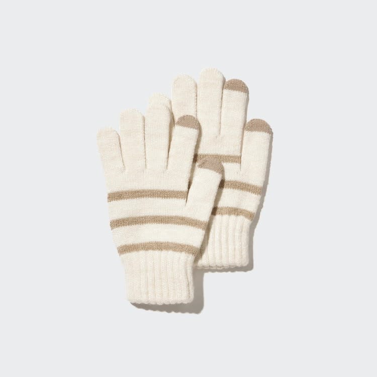 KIDS HEATTECH Striped Knitted Gloves. (Photo: Uniqlo SG)