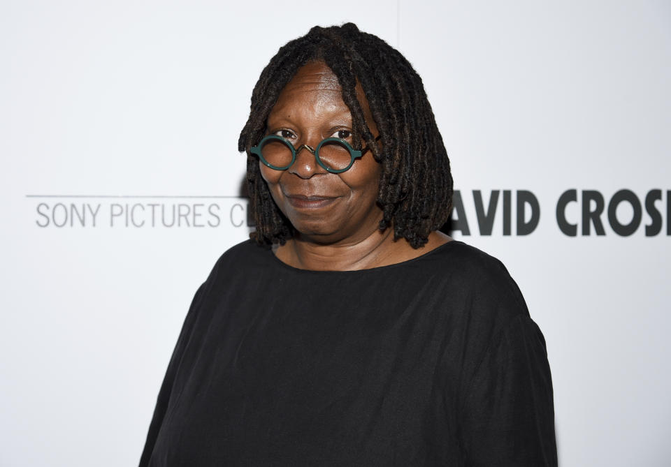 Whoopi Goldberg ha presentato una raccolta fondi online per Biden. (Photo by Evan Agostini/Invision/AP)