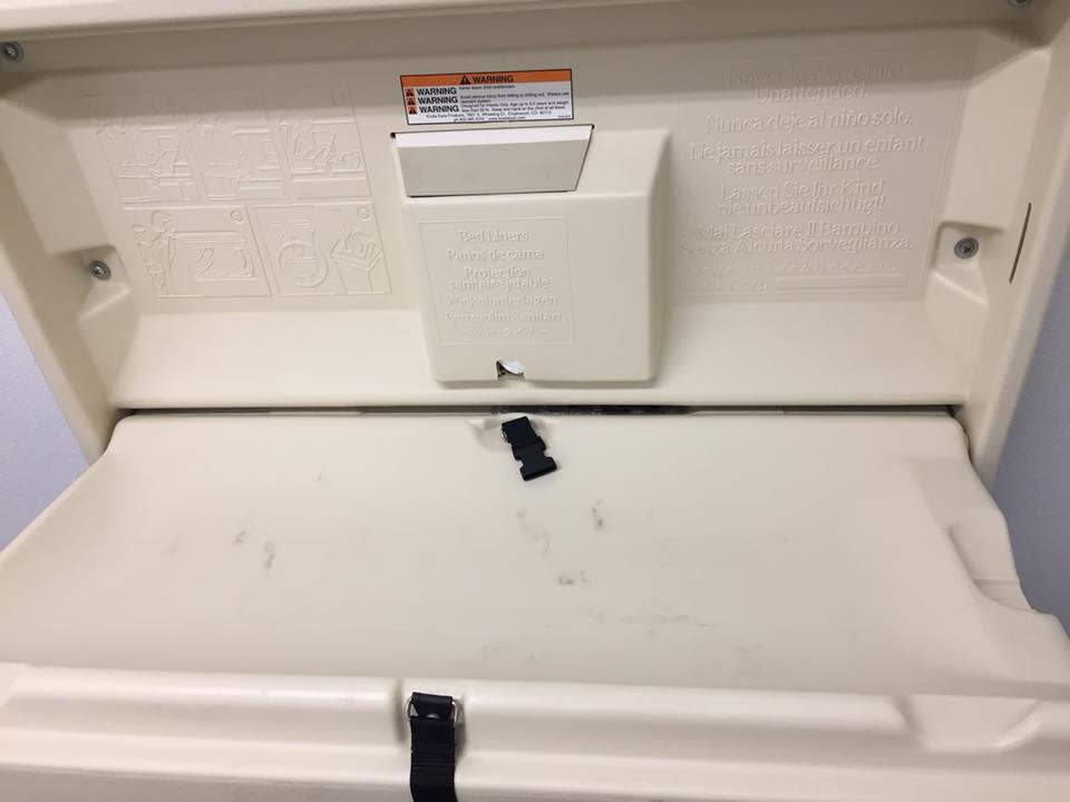 The young mother took to Facebook to share this image of a baby changing table she came across. Source: Facebook/ Jessica Wayman