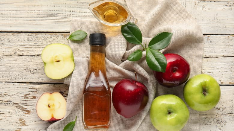 Apple cider vinegar