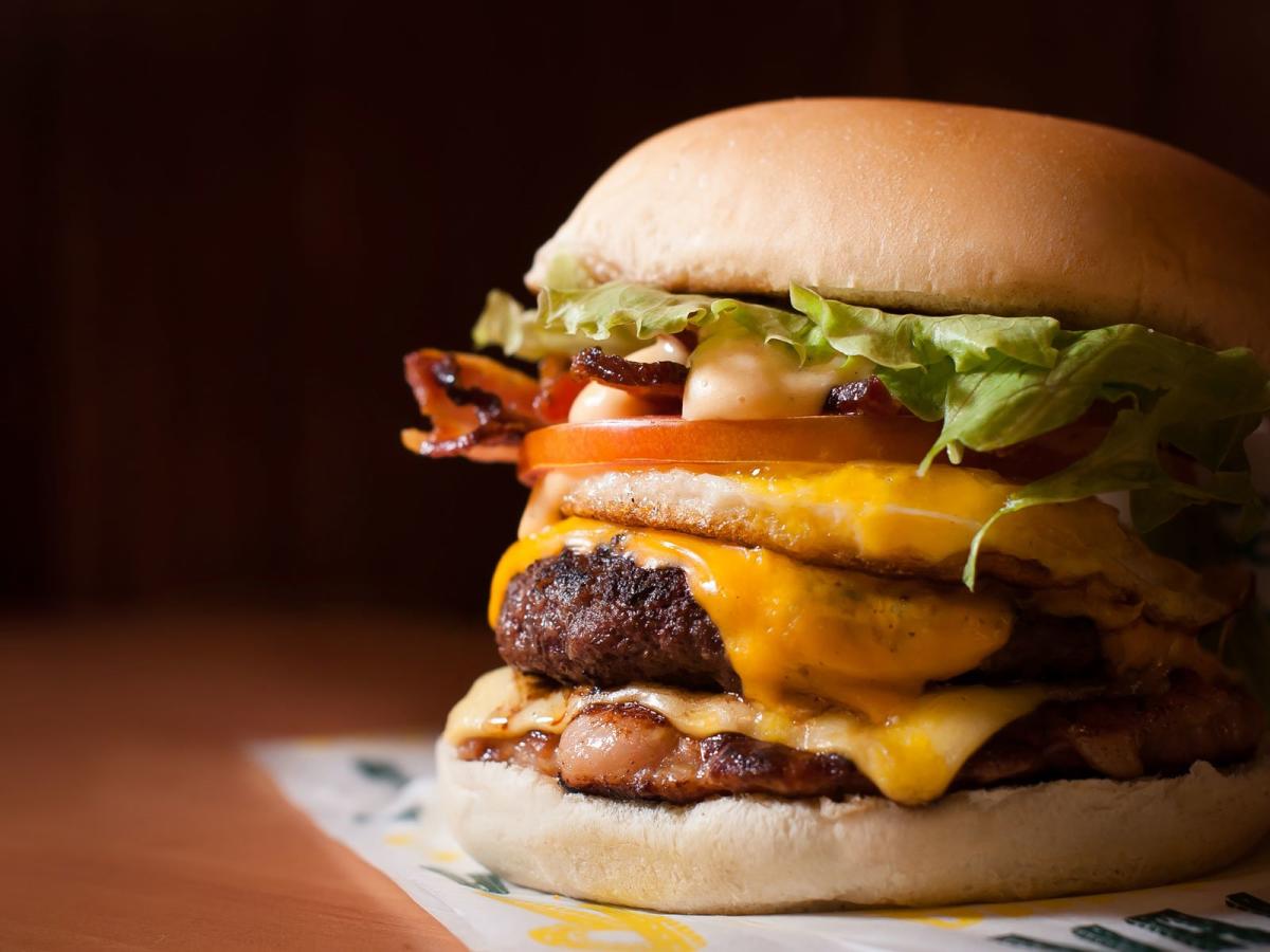 10 Best Deals You Can Score on National Cheeseburger Day