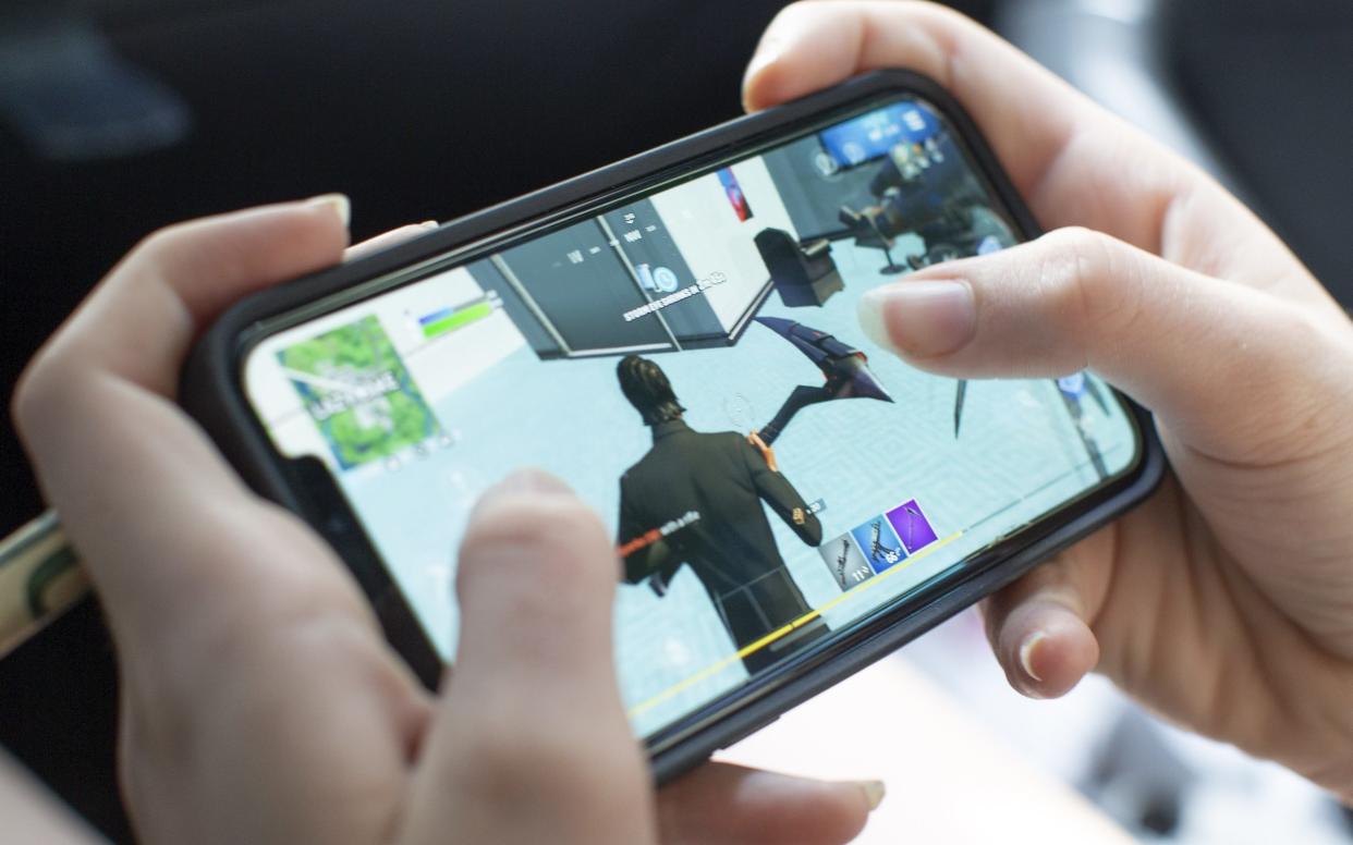 Fortnite on the iPhone - Shuttershock