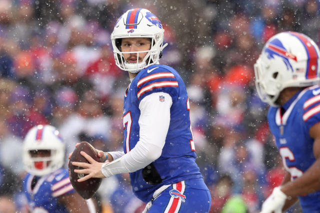 Josh Allen stats take a nosedive as elbow injury questions emerge - Buffalo  Rumblings