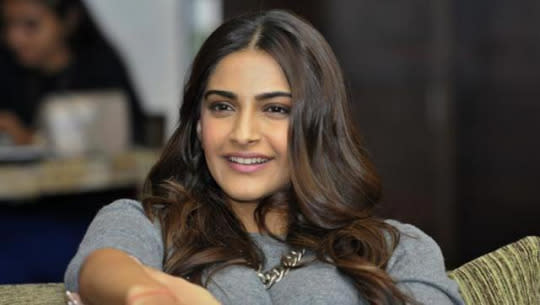 Hindi Actress Sonam Kapoor Sex Video - 14 controversial statements made by Sonam Kapoor That shocked Bollywood