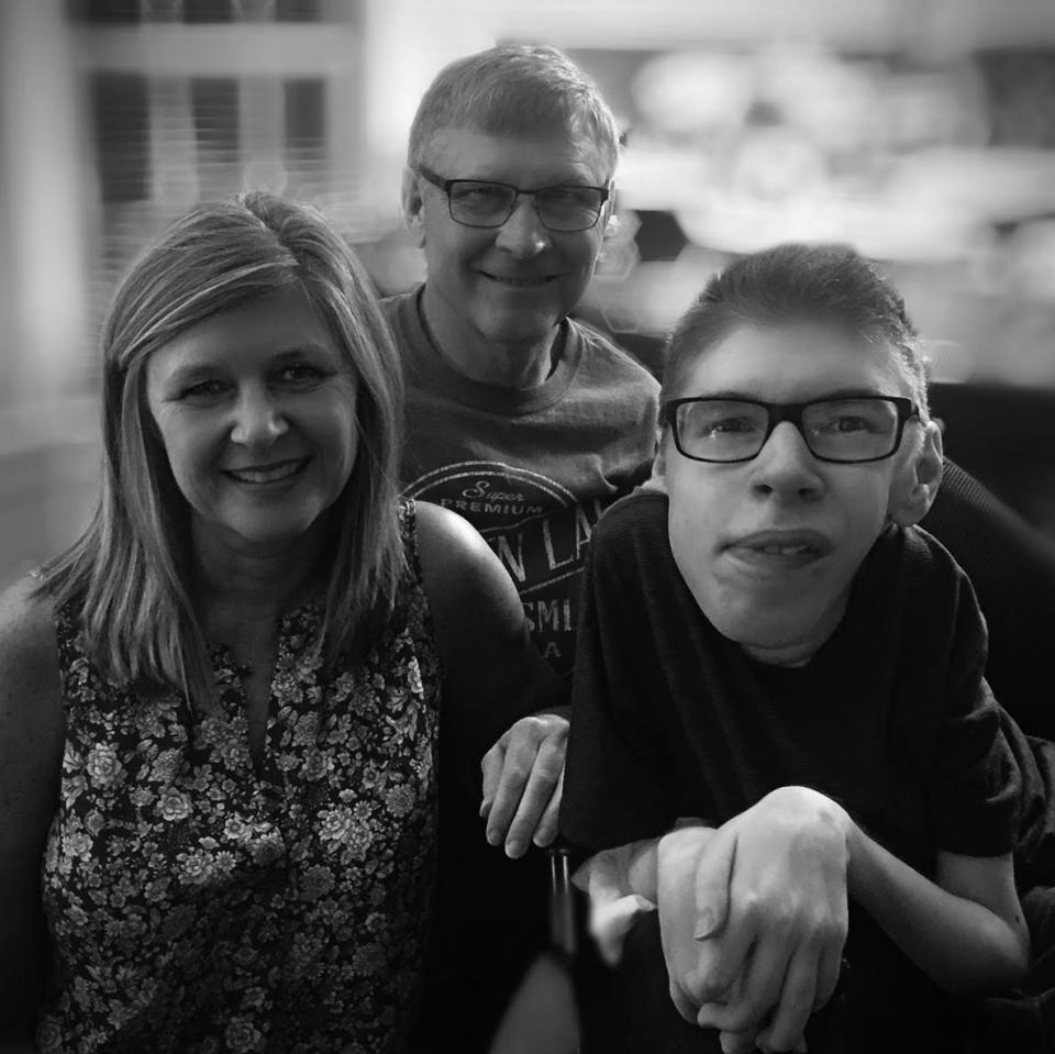 Writer Andrew Creighton with his parents. (Image courtesy of Andrew Creighton). 