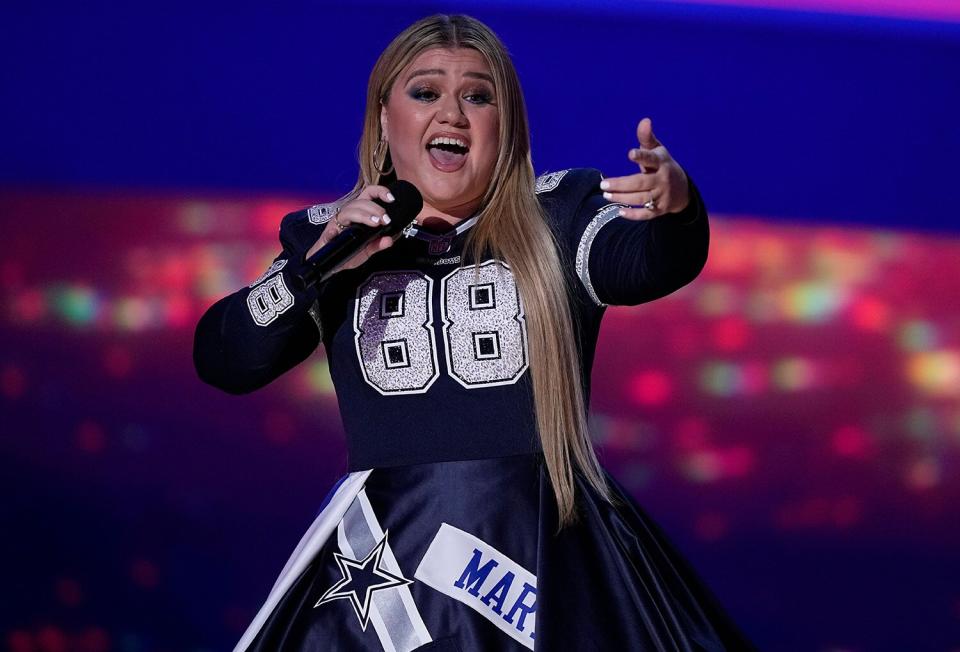 Kelly Clarkson performs during the NFL Honors award show ahead of the Super Bowl 57 football game