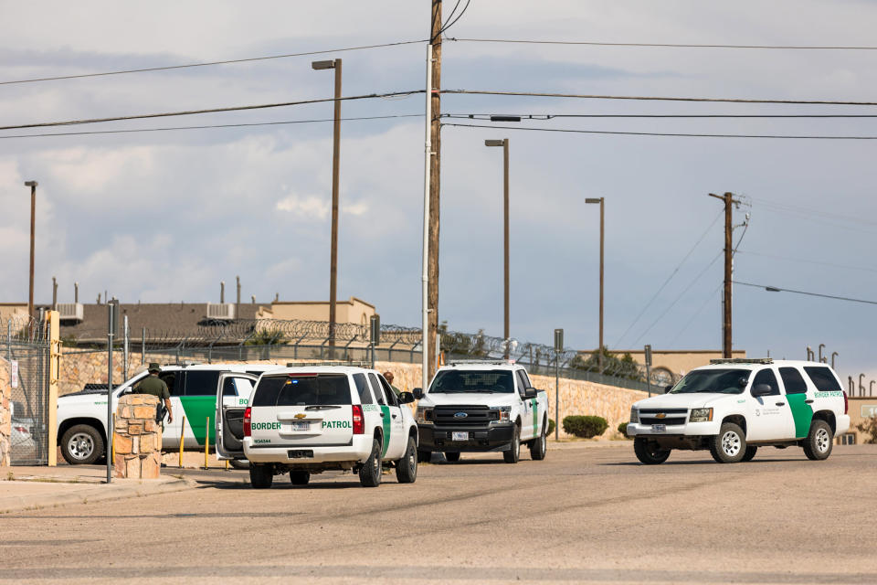 Vehicles drive in and out of the Ysleta Border Patrol Station in far East El Paso on Oct. 4, 2022. (Gaby Velasquez / El Paso Times via USA Today Network)