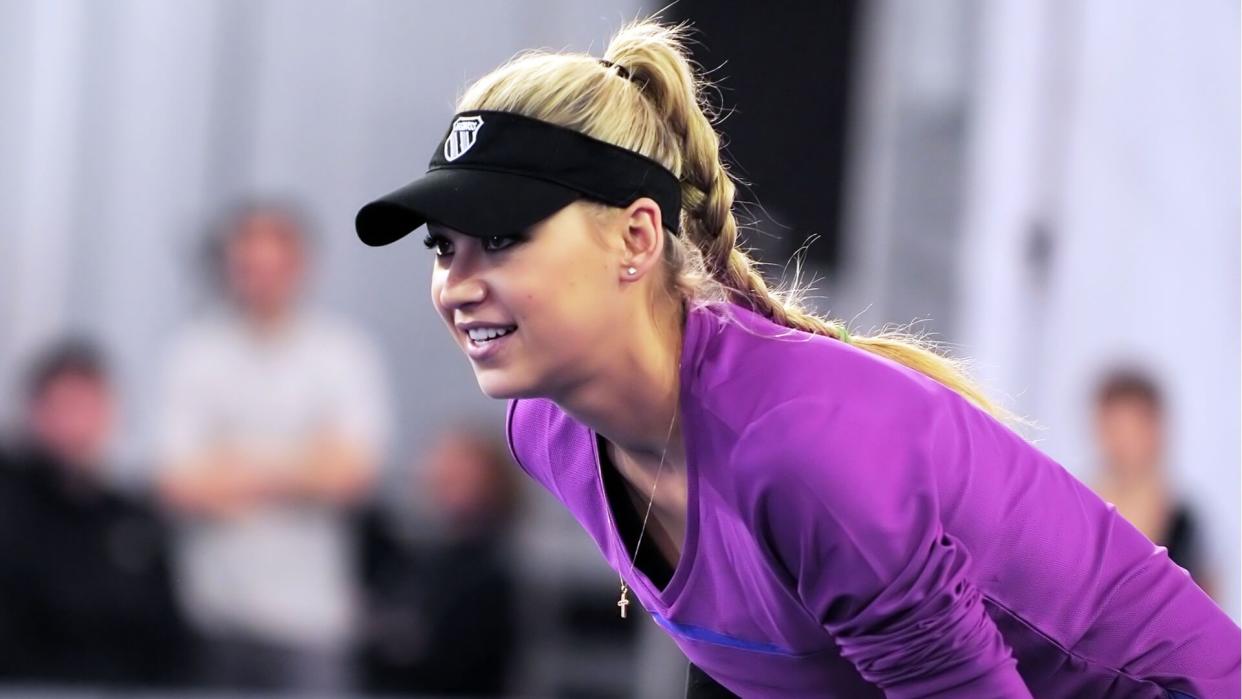 Anna Kournikova at showcase tournament stars of world tennis, December 21, 2009 in Kyiv, Ukraine