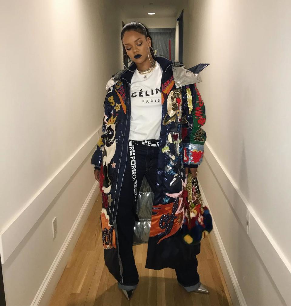 <p>(Photo: Instagram/Rihanna) </p>