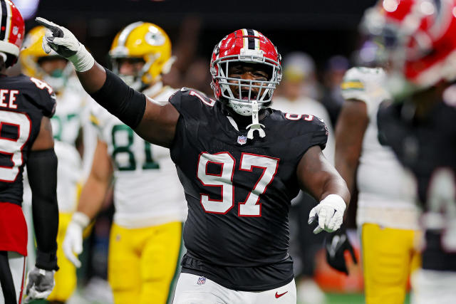 WATCH: Falcons DL Grady Jarrett mic'd up vs. Packers