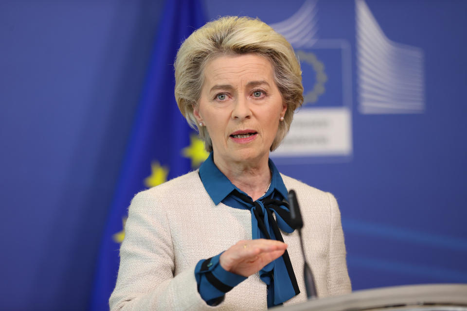 BRUSSELS, BELGIUM - MAY 18: European Commission President Ursula von der Leyen holds a press conference in Brussels, Belgium on May 18, 2022. (Photo by Dursun Aydemir/Anadolu Agency via Getty Images)