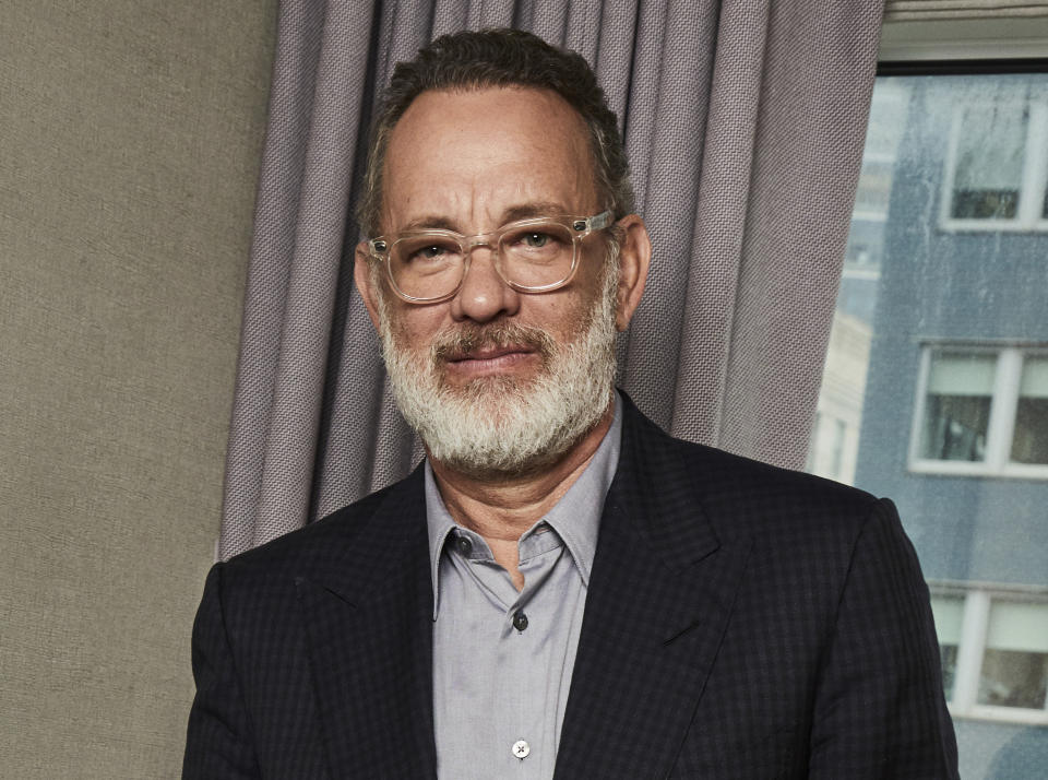 FILE – Archivo en esta fotografía del 17 de noviembre de 2019 Tom Hanks posa para un retrato en Nueva York. La más reciente película de Hank "Greyhound" se estrena esta semana en Apple TV Plus. (Foto Matt Licari/Invision/AP)