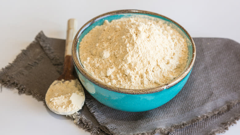 bowl of vital wheat gluten