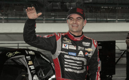 Jeff Gordon announced he will retire at the end of the 2015 season. (AP)