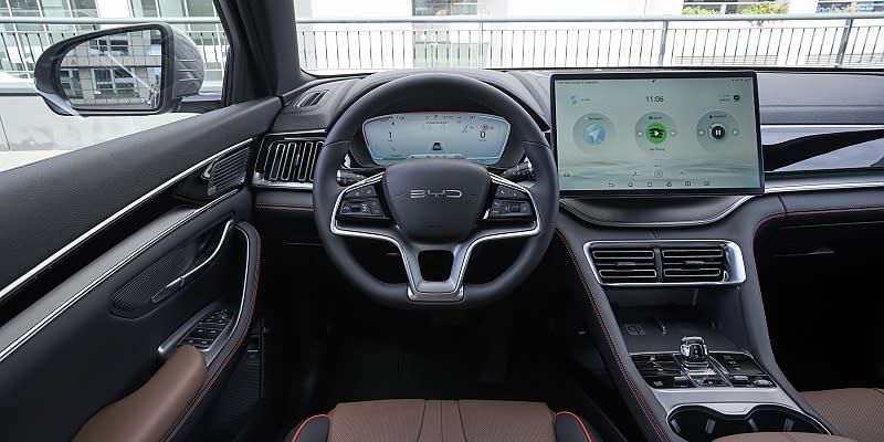 <span class="copyright">Das Cockpit strahlt eine gemütliche Atmosphäre aus / Bild: press-inform / BYD / Harry Dawo</span>