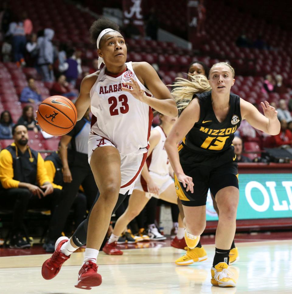 Jan 5, 2023; Tuscaloosa, AL, USA; Alabama guard Brittany Davis (23) drives to the basket past Missouri guard Haley Troup (13) at Coleman Coliseum. 