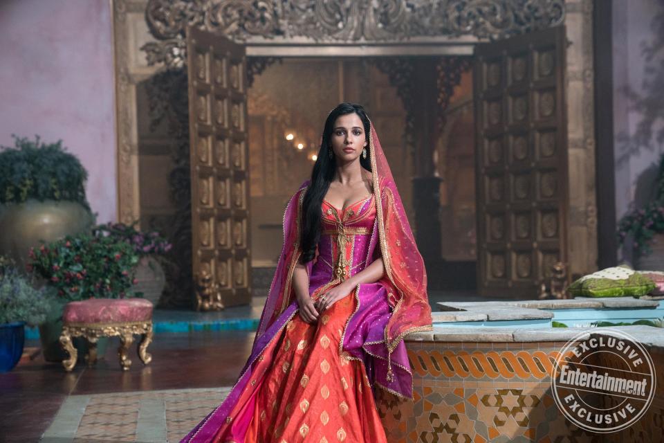 Aladdin star Naomi Scott breaks down Princess Jasmine's new outfits