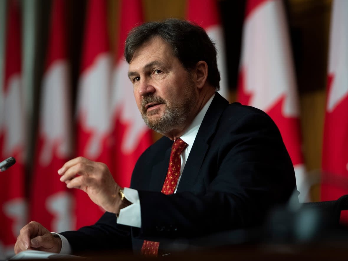 Chief Justice of the Supreme Court of Canada Richard Wagner is warning Prime Minister Justin Trudeau that the growing number of judicial vacancies is putting court cases at risk. (Justin Tang/Canadian Press - image credit)