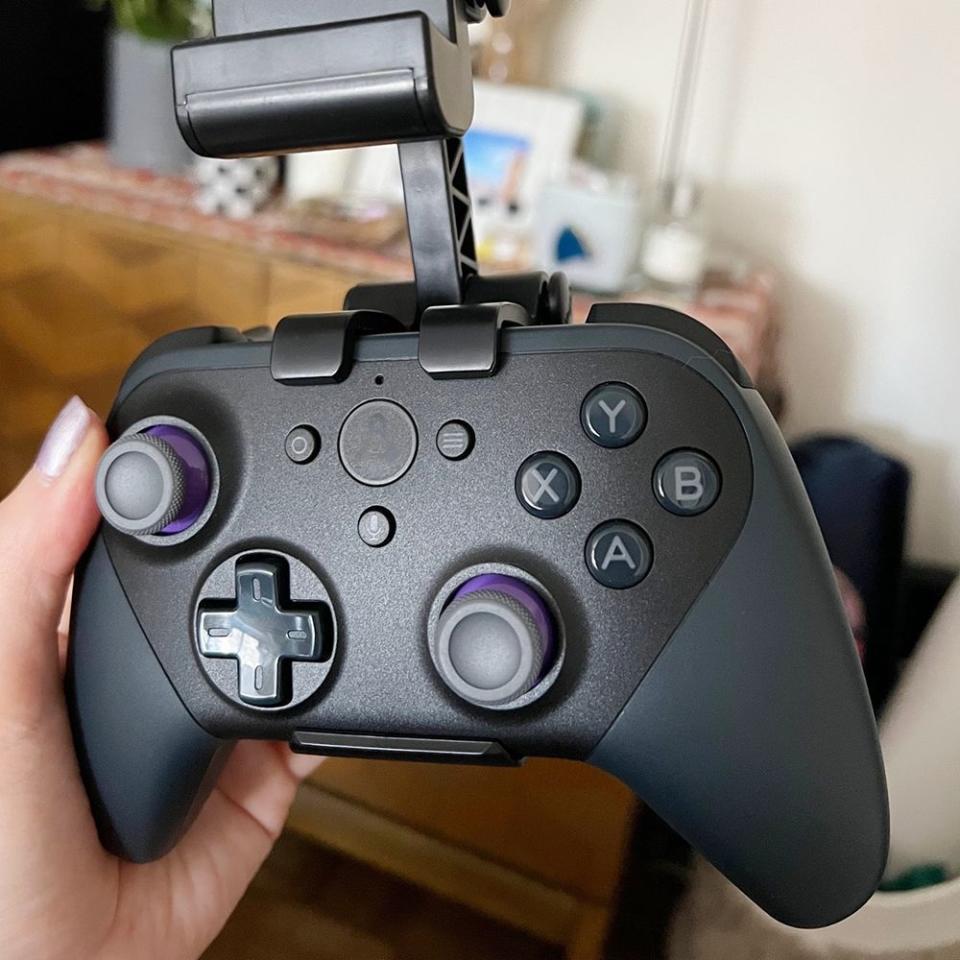 Luna Controller