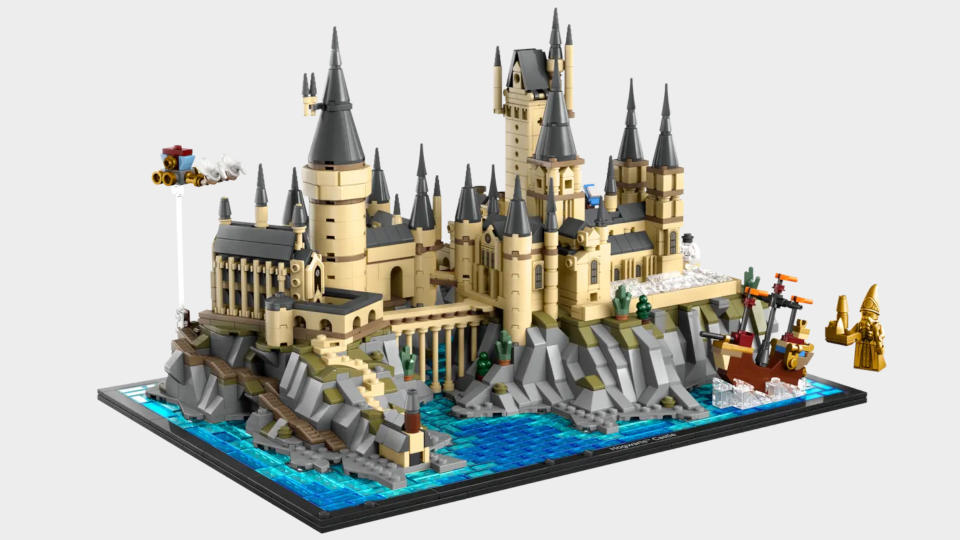 Lego Hogwarts Castle and Grounds set against a plain background