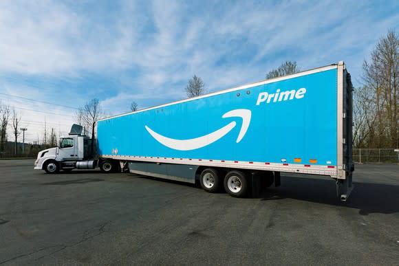 A semitrailer painted with the Amazon Prime logo.