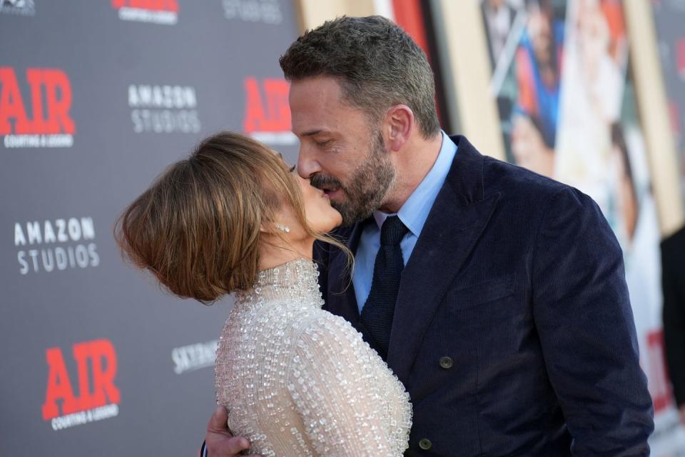 jennifer lopez and ben affleck attend amazon studios world premiere of air