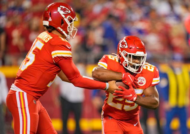 Chiefs RB Clyde Edwards-Helaire ruled out of game vs. Bills after knee  injury