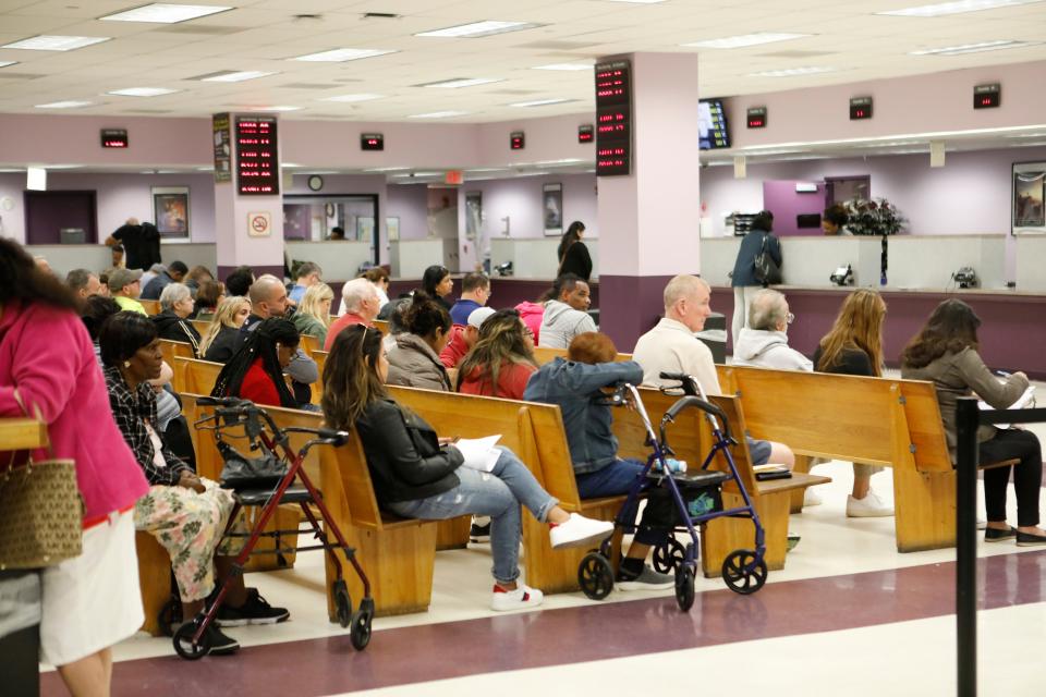 People have been complaining about the long waits while conducting business with the White Plains Department of Motor Vehicles on Oct. 12, 2018. The people that The Journal News spoke to have been averaging 2 hours waits.