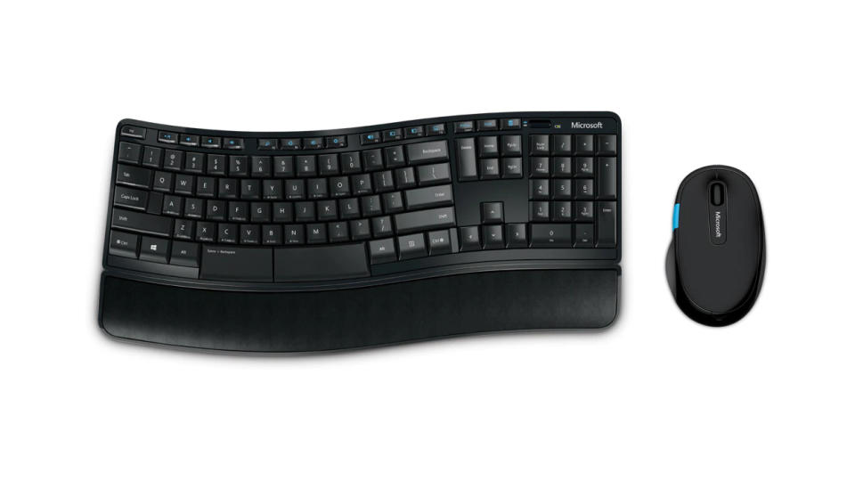 Microsoft Sculpt Comfort Desktop Keyboard and Mouse. Image via Microsoft.