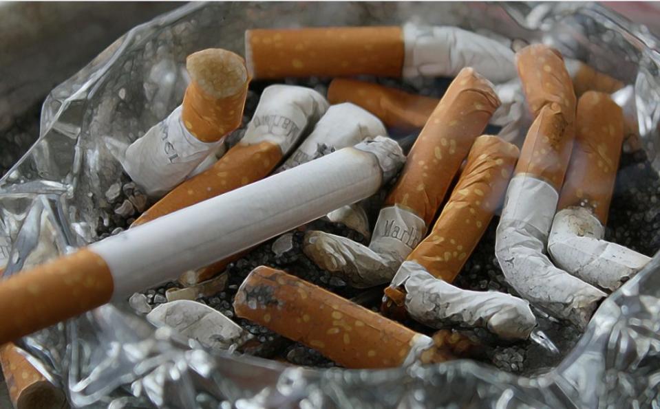 長期吸菸者容易導致胃潰瘍。（圖／示意圖／翻攝自Pixabay）