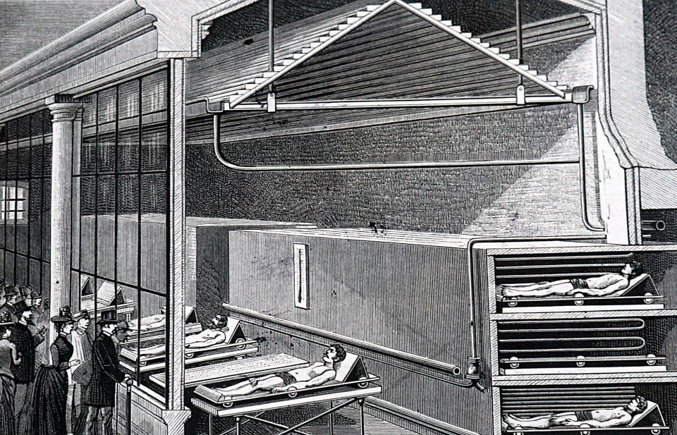 Ilustración que muestra cadáveres en la morgue de París almacenados en cámaras refrigeradas. Fechada en el siglo XIX. (Foto de: Universal History Archive/Universal Images Group vía Getty Images)