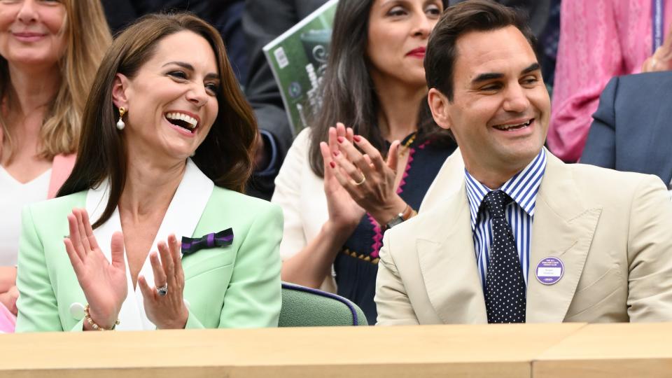 Roger Federer broke royal protocol with Kate Middleton in super subtle ...