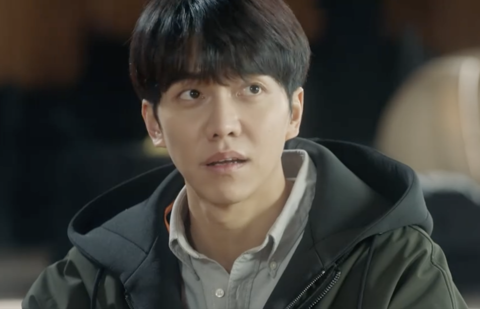 Lee Seung-gi in Mouse. (Screenshot from TV series)