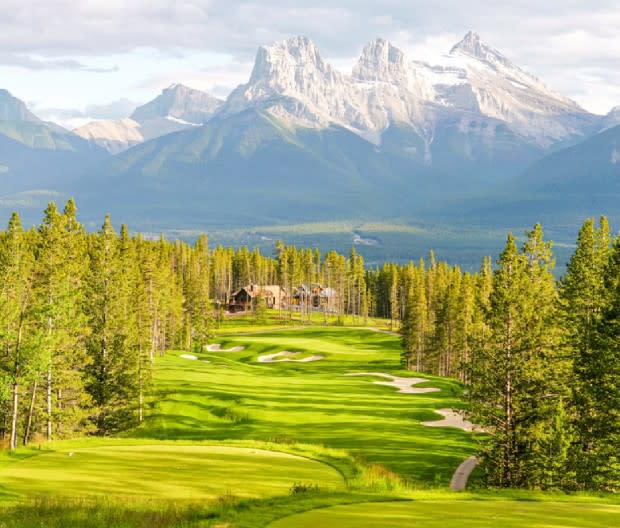 Silvertip's 13th hole includes a backdrop of the iconic Three Sisters Mountain Range in the Canadian Rockies.<p>Courtesy of Silvertip Resort</p>