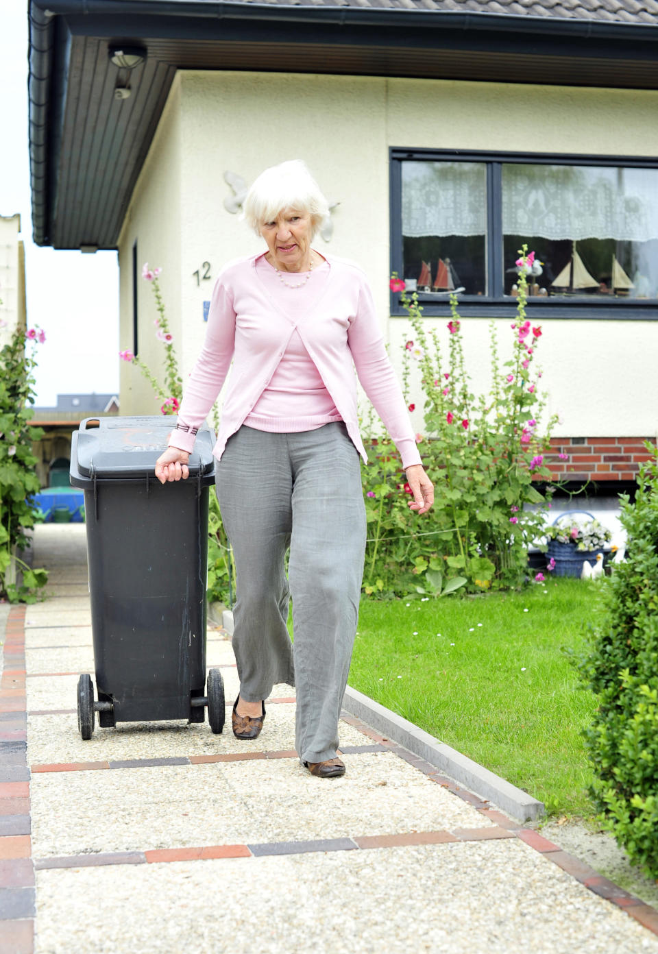 <p>But she bristles at comparisons to the homeless, explaining that she sees herself in a much different light.</p><p>"I'm always thinking about how I could make things better for life in the world," she says. "I am something like a peace pilgrim. I go from house to house sharing my philosophy."</p> (AFP Images)