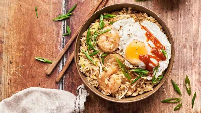 Shrimp fried rice with egg