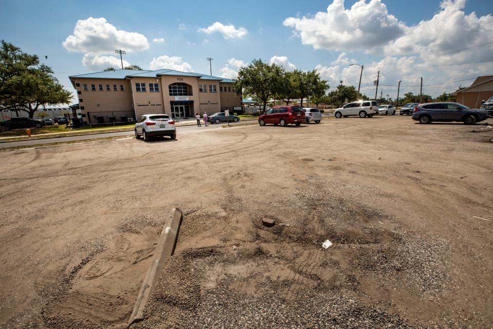 The Polk County Commission provided Central Florida Health Care with $799,075 toward the $7 million it needs to construct a new facility in Lakeland adjacent to its current facility on Missouri Avenue a block west of Bryant Stadium.