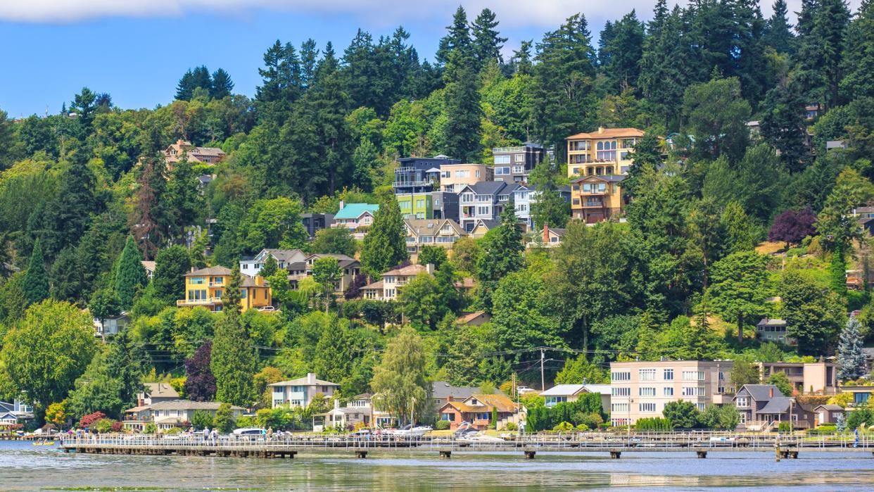 View of Lake Washington in Kirkland, Washington.