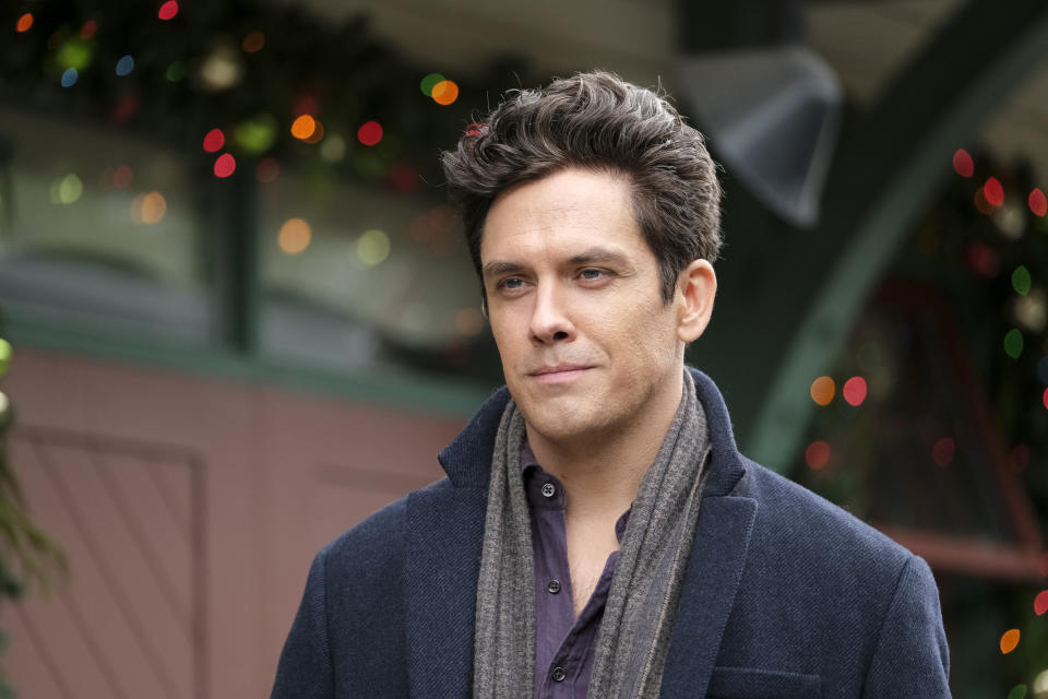 VANCOUVER - JUNE 28: Coverage of the CBS Original Holiday Movie MUST LOVE CHRISTMAS, scheduled to air on the CBS Television Network.  Pictured: Neal Bledsoe as Nick. (Photo by Bettina Strauss/CBS via Getty Images)