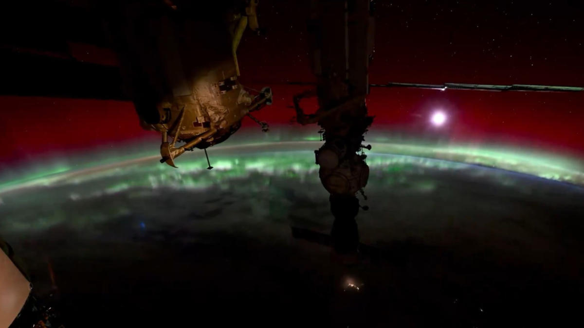 Stunning time-lapse footage shows Aurora from the International Space Station