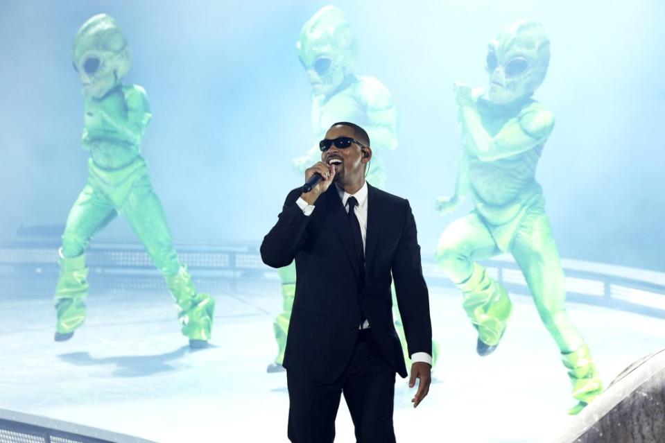 Will Smith paid homage to “Men in Black” over 20 years later. Getty Images for Coachella