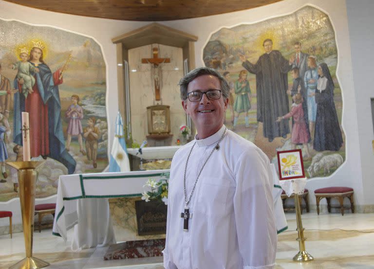 Río Gallegos. Santa Cruz. 
Conferencia de prensa del Obispo de Santa Cruz Jorge García Cuerva, flamante Arzobispo de Buenos Aires, designado por el Papa Francisco.