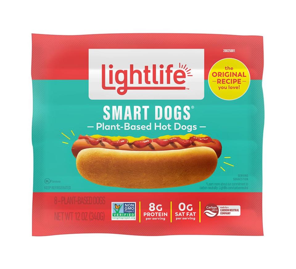 Lightlife Smart Dogs package showing plant-based hot dogs, labeled with 8g protein, 0g sat fat, and non-GMO certification