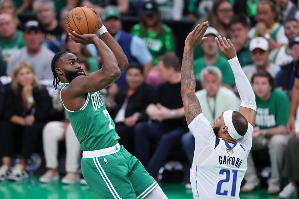 Jaylen Brown。(Photo by Adam Glanzman/Getty Images)