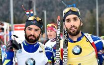 Im März 2020 machte Martin Fourcade (rechts) einen Strich unter seine Biathlon-Karriere. Zuvor dominierte der Athlet seine Sportart, gewann siebenmal den Gesamtweltcup, sicherte sich fünf olympische Goldmedaillen und stand bei der WM 28 Mal auf dem Treppchen. Da gerät fast in Vergessenheit, dass auch sein älterer Bruder Simon im Weltcup-Zirkus aktiv war. (Bild: Vianney Thibaut / Agence Zoom / Getty Images)