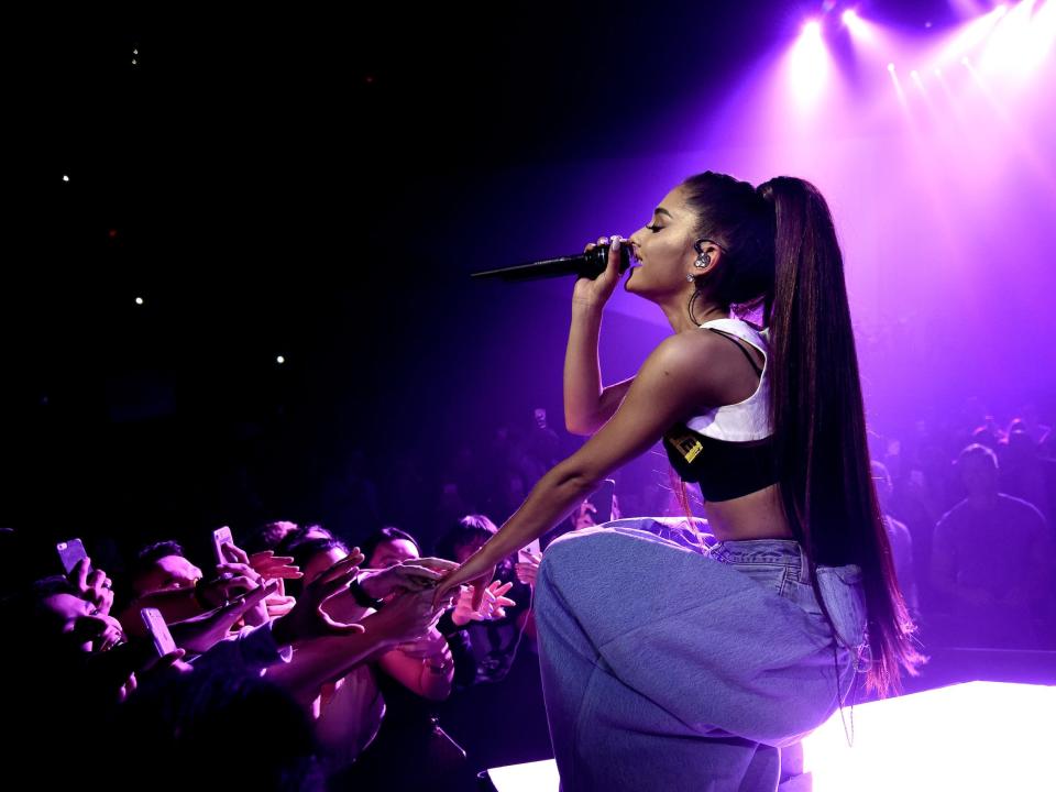 ariana grande dwt