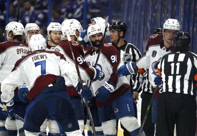 Nazem Kadri leads Avalanche to Game 2 win over Oilers